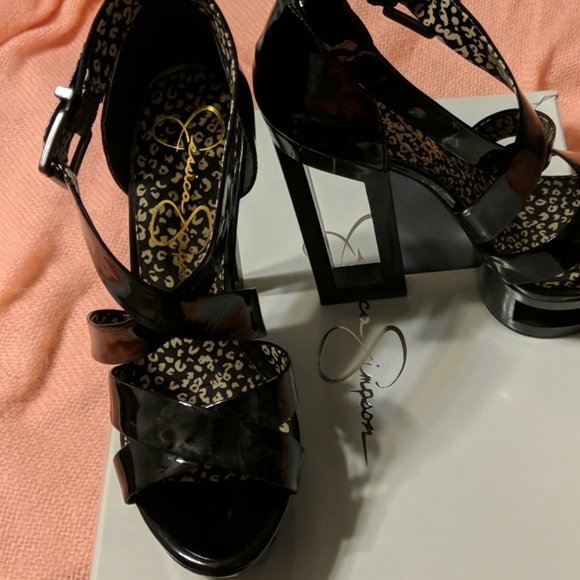 Black patent sandals - Picture 2 of 3